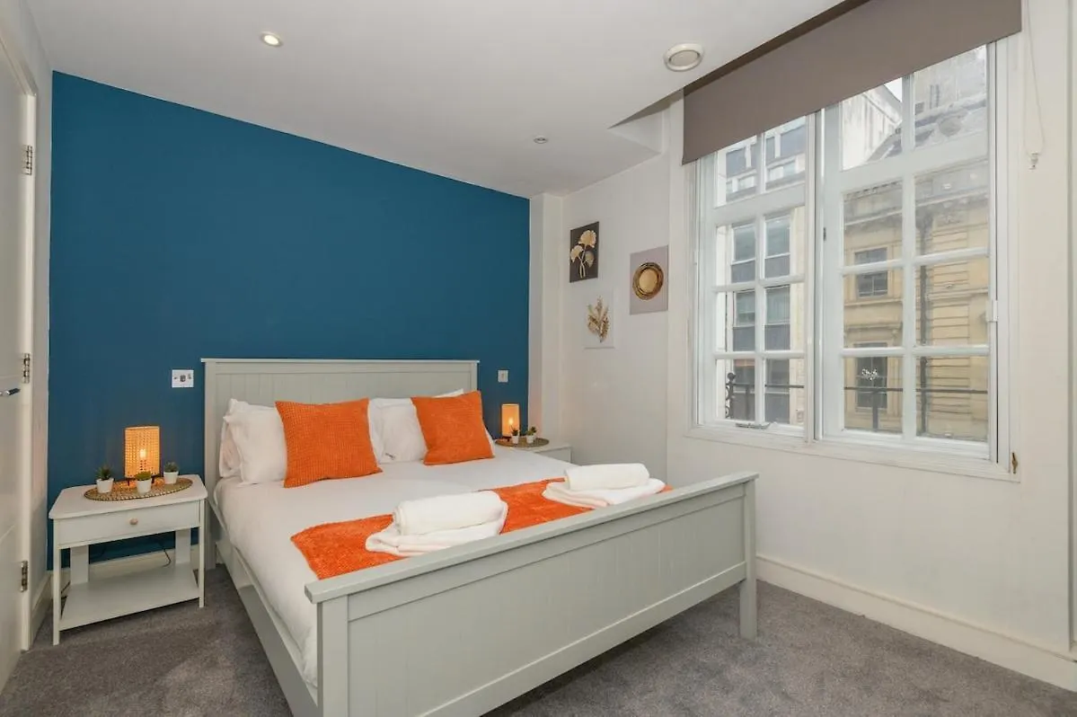 Central Luxury Apartment - Perfect For Business Stays 利兹