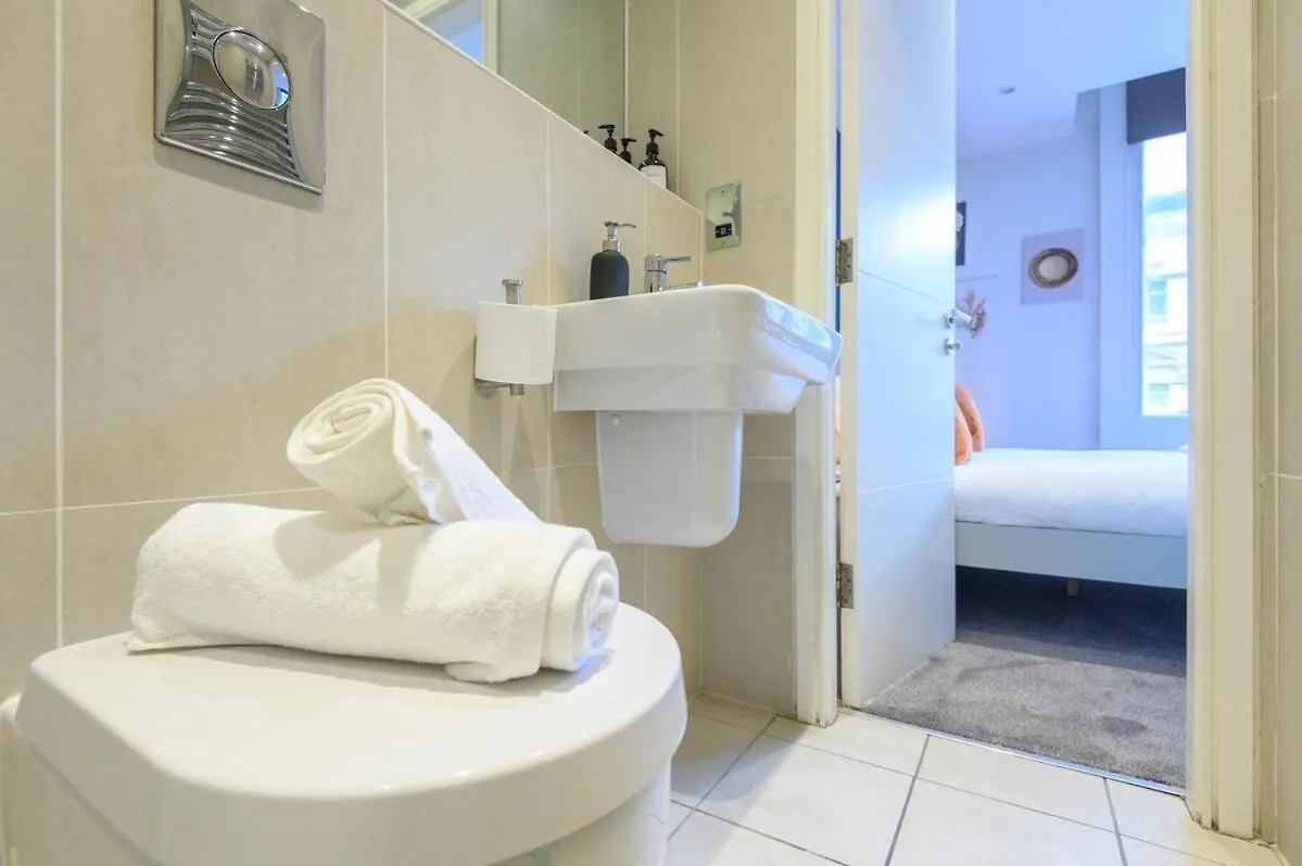 Central Luxury Apartment - Perfect For Business Stays 利兹 英国